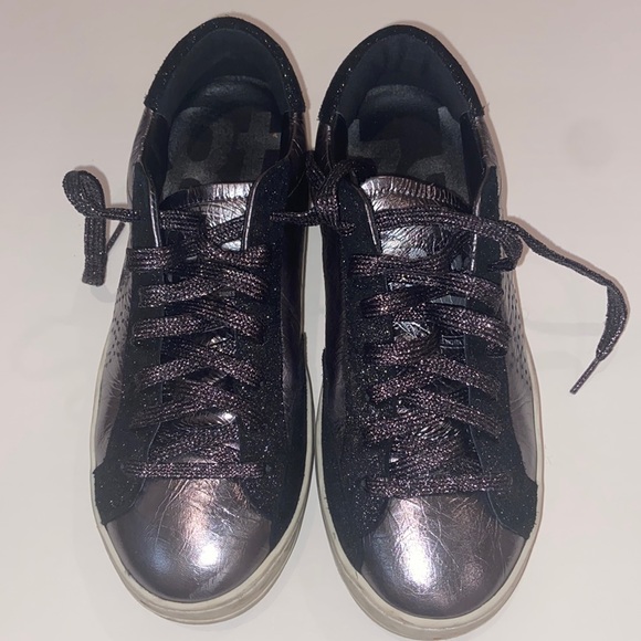P448 John Metallic Leather Sneaker (Maya). Only worn 3 times!! - Picture 3 of 5